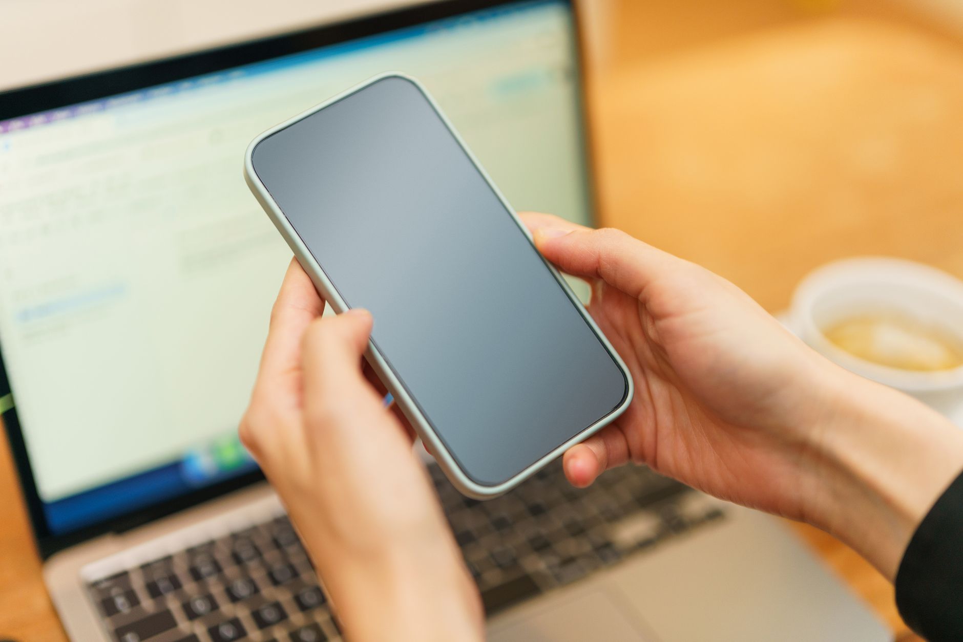 Cara Setup Komponen Reimbursement di HRIS: Limit, Approval, dan Perlakuan Pajaknya